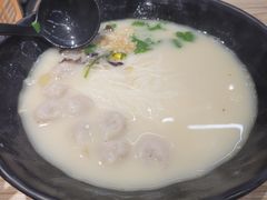 -渔米丰·广府鱼汤米线(光明广场店)