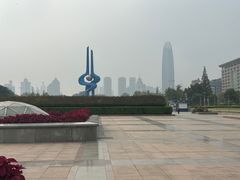 -泉城广场