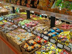 零售区-来伊份(马群新街二店)