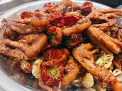 -辣盆盆麻辣小龙虾(哈尔滨总店)