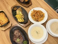 -萨莉亚意式餐厅(长安万达店)