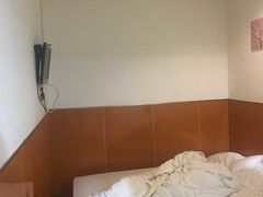 -99旅馆连锁(广兰路地铁站店)