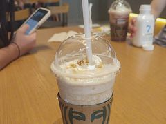 -星巴克(长沙友阿奥特莱斯店)