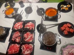 -爱伲牛肉火锅自助(景洪店)