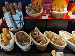 -Salon de The de Joel Robuchon(外滩18号店)