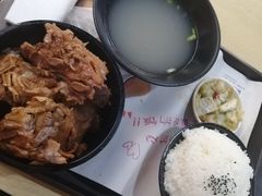 -七饭七排骨饭(伊势丹滨海店)