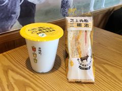 -一鸣真鲜奶吧(巴黎都市奶吧店)