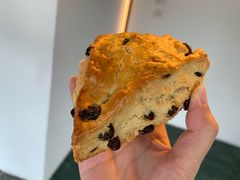 提子干黄油司康-星巴克(西湖天地店)