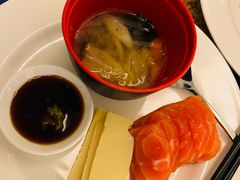 -怡咖啡海鲜自助餐厅(浦东香格里拉店)