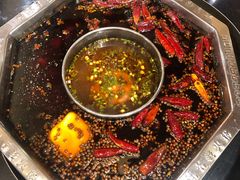 -锅首鲜品火锅(鸳鸯店)