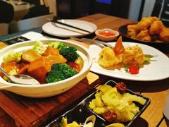 丰富的午餐-T館·花园艺术餐厅