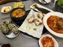 初雪炸鸡-咕咕站韩国料理(紫金港店)