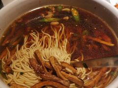 -姜君·千岛湖鱼头馆(浦东大道店)