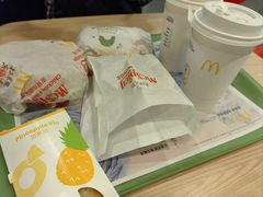 -麦当劳(轻轨曹杨路店)