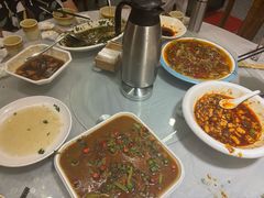 -华光驿站私房菜·黑金冠