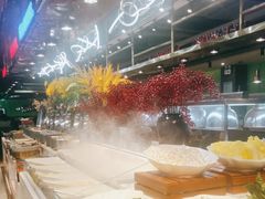 -金滏山烤肉·海鲜·火锅自助餐厅(襄阳万达店)