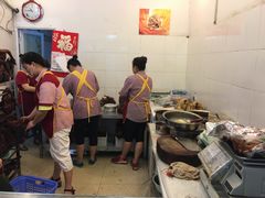 -王浩儿纪六孃甜皮鸭(乐山总店)
