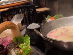 -捞王锅物料理(上海世茂广场店)