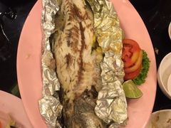 -J Daeng Seafood