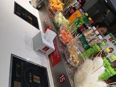 -百品聚旋转火锅(万德庄店)