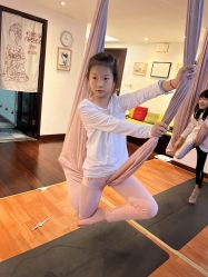 -Yvon yoga 瑜伽·精准体态管理中心