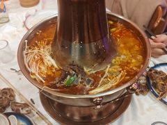 -海盗船. 龙虾烧烤. 酒馆