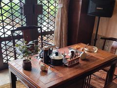 -云南荟·湖畔领宴(领事馆店)