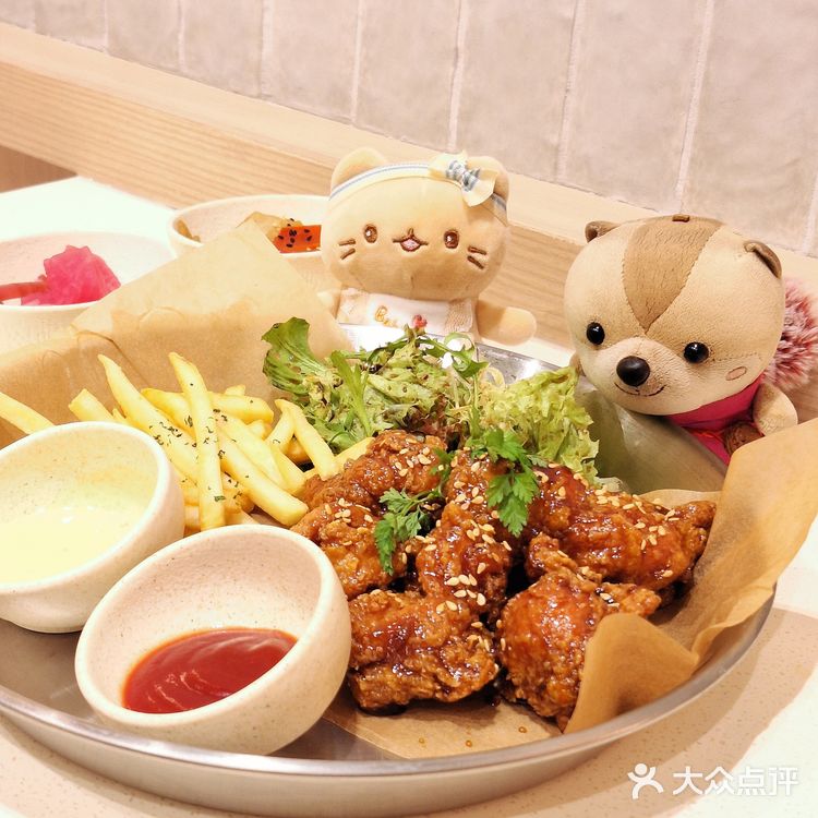 香港九龙塘。Terrace in Seaside 新店