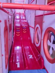 -动力星球家庭亲子游乐中心