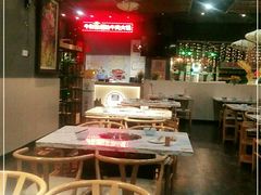 大堂-牛鲜胜·潮汕牛肉自助火锅(番禺市桥店)