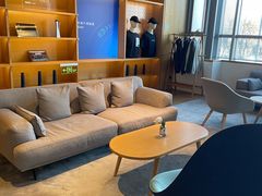 -蔚来中心(北京中关村店)