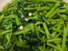 蒜末炒茼蒿-群乐饭店(滨安路店)