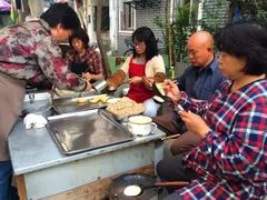 -三七八巷蛋饺春卷店