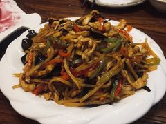 -老胶东家常菜馆(市场一路店)