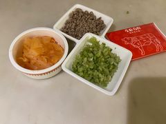 -左庭右院鲜牛肉火锅(浦江欢乐颂店)