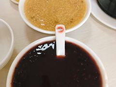 -闫家驴肉老店(华电一校店)