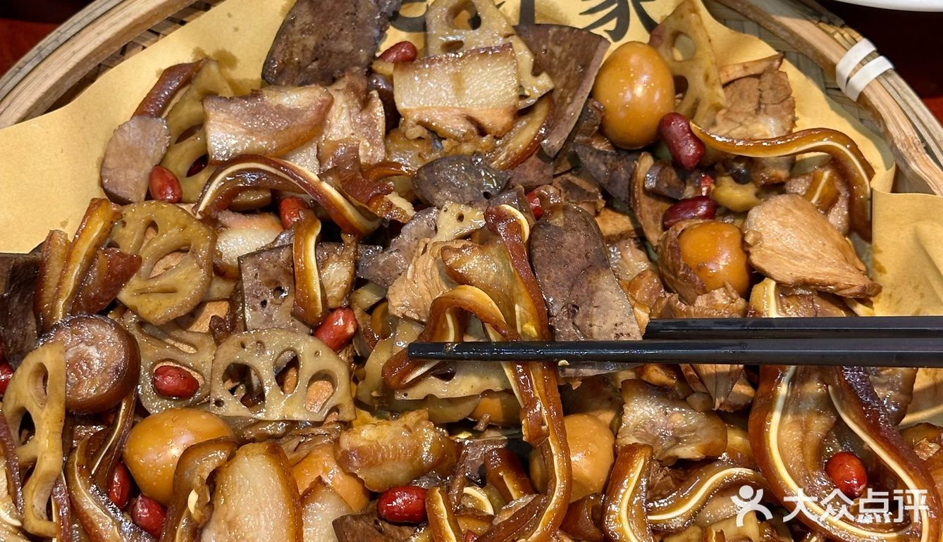 不愧是本地人推荐的下饭馆,建议来长沙想吃湘菜的