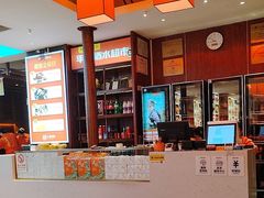 -阿瓦山寨·湘菜现炒·剁椒鱼头王(咸阳总店)