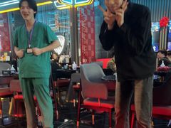 -屋有岛沉浸游戏旗舰店(中山公园店)