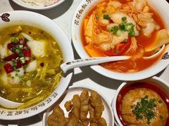 -渝是乎酸菜鱼(龙旗购物中心店)