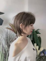 -银星女王公园发型艺术沙龙
