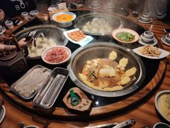 -锅老头铁锅炖•大锅蒸汽海鲜(韩乐坊店)