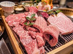 -铭牛烧肉·和牛海鲜自助(高新月牙湖店)