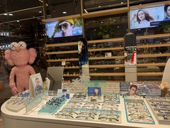 -无界眼镜MaxLess(五角场万达店)