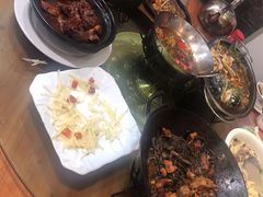 -临街徽菜馆·正宗黄山味