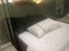 -逸米酒店(广州中山大学附属第一医院东山口地铁站店)