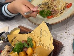 -CRAZYONES西班牙海鲜饭(上海美罗城店)