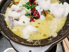 金汤酸菜鱼-谷田稻香(虹桥二店)