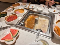 -海底捞火锅(稻河古街夜宵主题店)