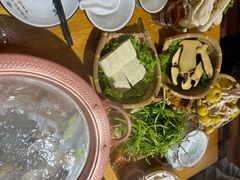 -民食香·腊排骨野生菌美食(木府店)